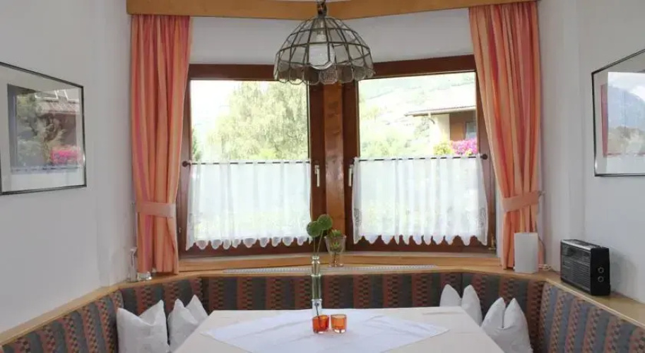Ferienwohnung Neururer Andrea