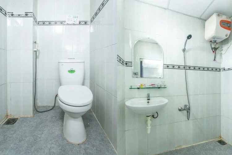 Economy Quadruple room