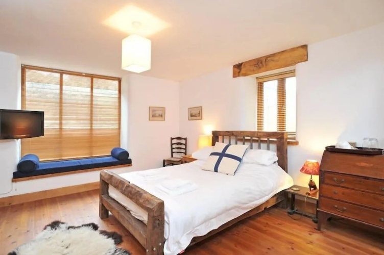 Longacre Bed and Breakfast