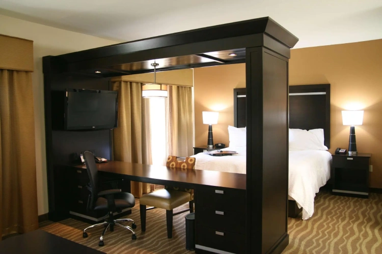 Double Suite