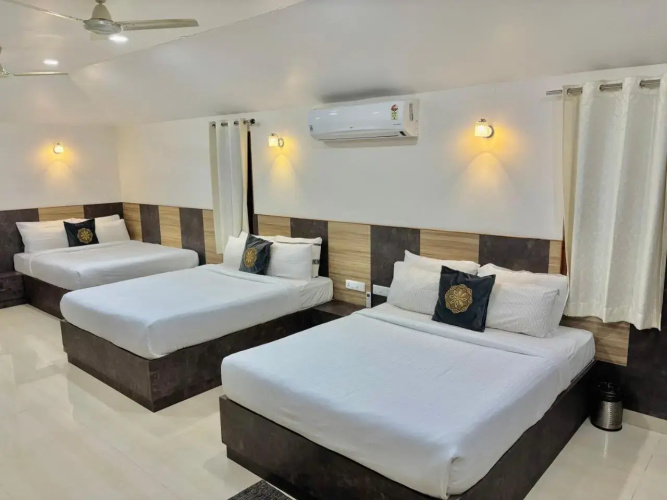 Riyavar Luxury Homestay