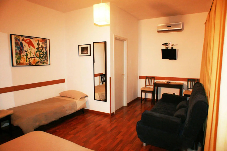 LT Rooms