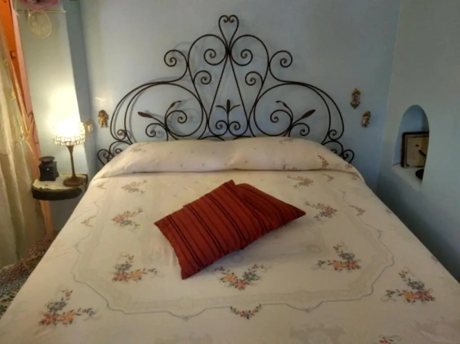 2 Bedrooms Cottage