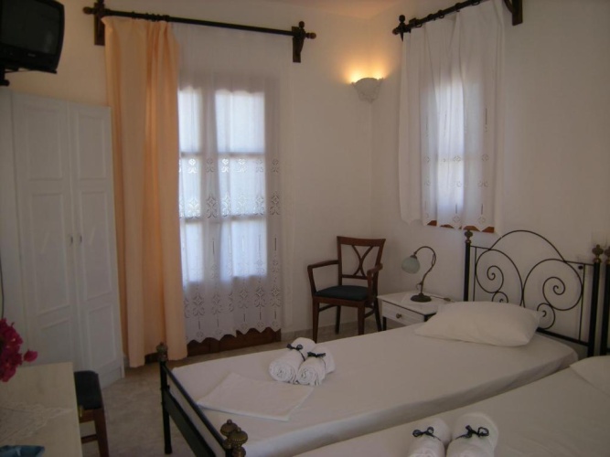 Standard Double room with balcony and with garden view