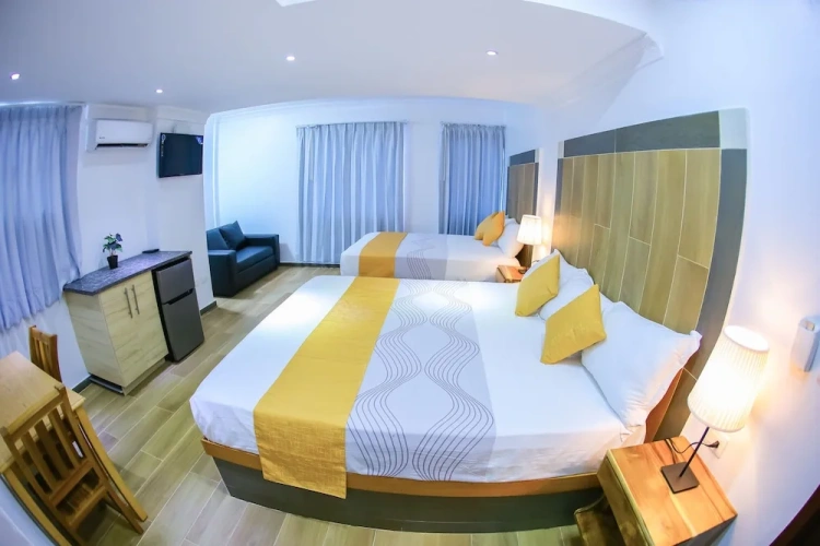 Standard Quadruple Family room