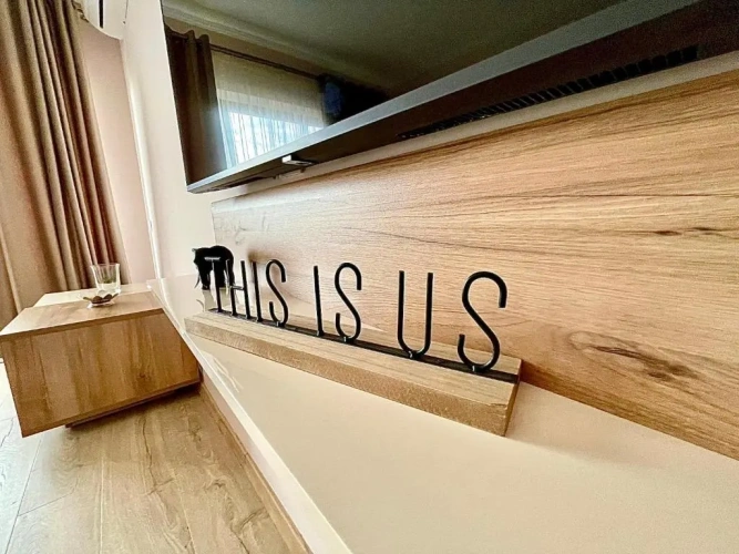2 Bedrooms Apartment