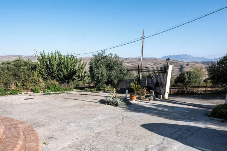 Un Posto Al Sole - Caltanissetta