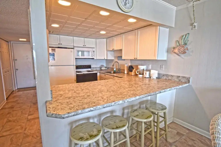 Ocean Hideaway 503