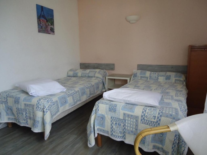 Classic Twin room