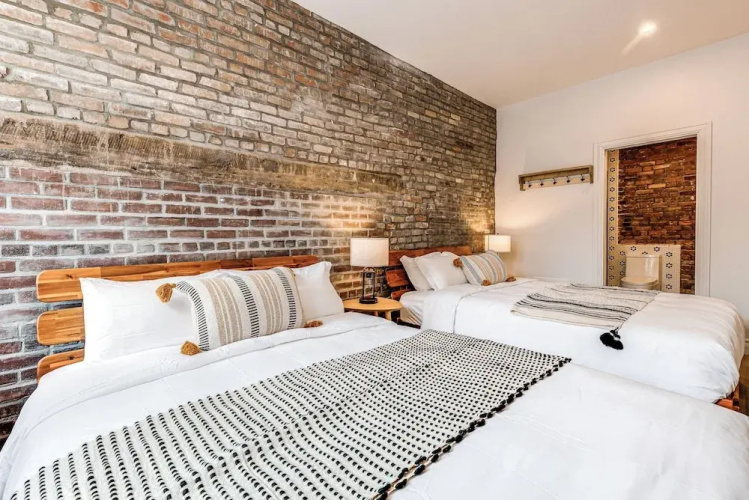 Bohemian Vieux Quebec Two Bedroom