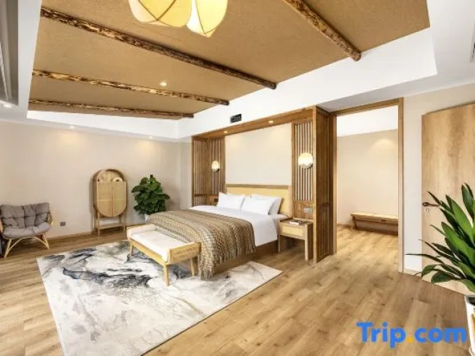 Premier Suite