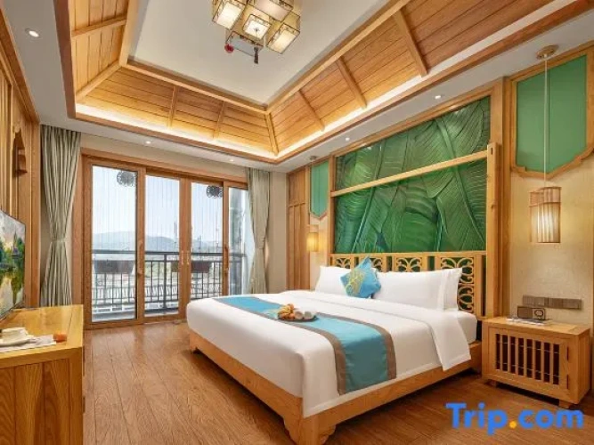 1 Bedroom Executive Double Suite with balcony and with mountain view
