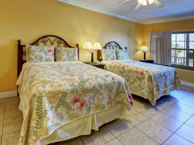 Beachside Inn