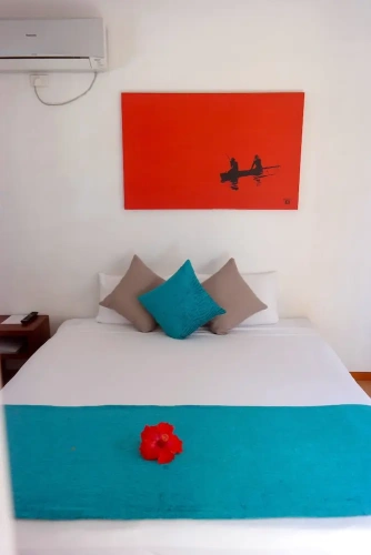 Standard room with pool view