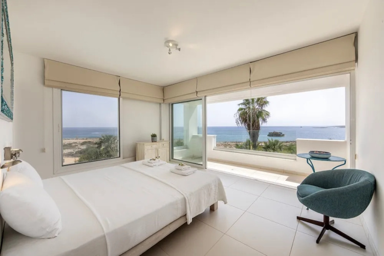 Protaras Seafront Villa Alemar