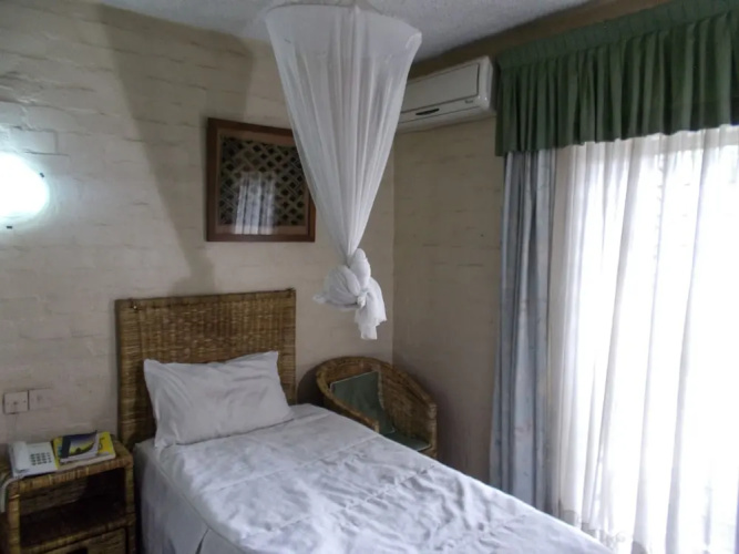 Ndeke Hotel