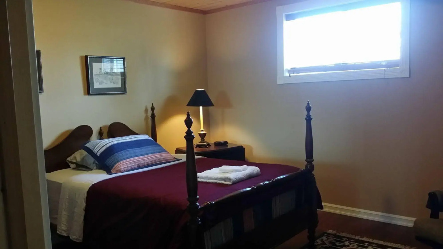 Eileen's Bed & Breakfast - Guest House