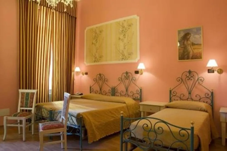 Superior Triple room