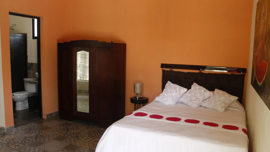Casa Aluxes