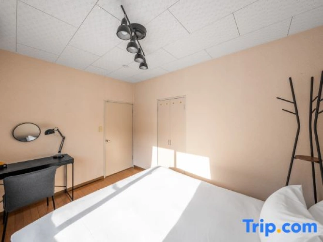 4 Bedrooms Cottage