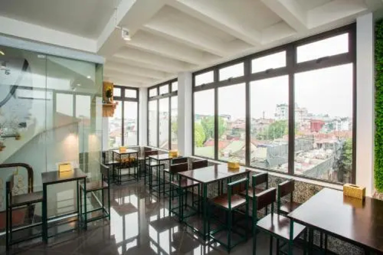 Vietnam Cheers Hostel