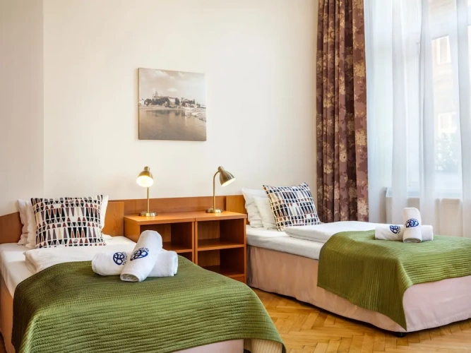 1 Bedroom Standard Quadruple room