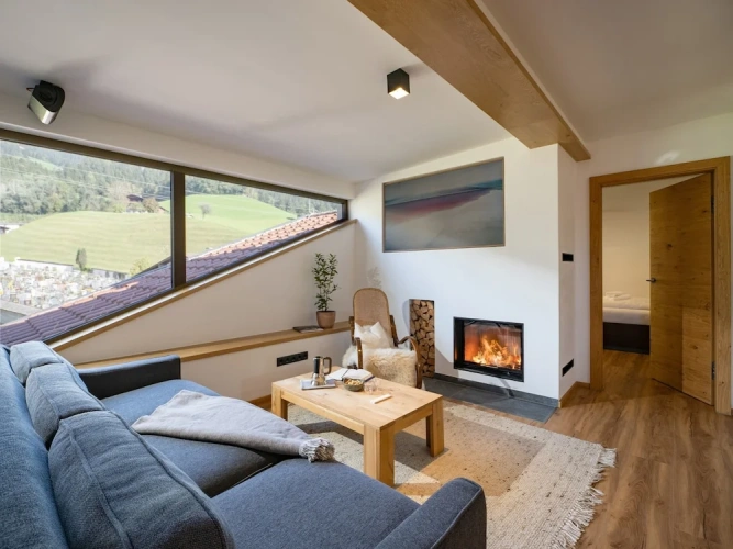 2 Bedrooms Standard Penthouse room with mountain view