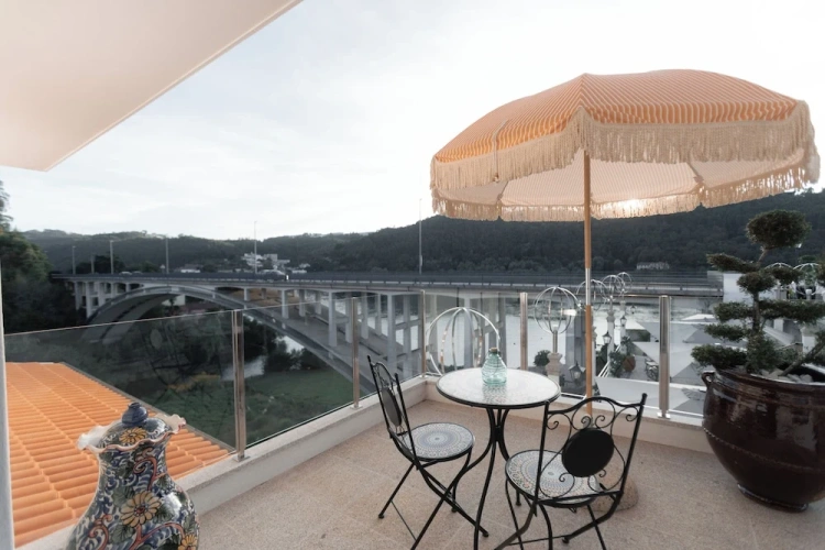 Apartment with balcony and with river view