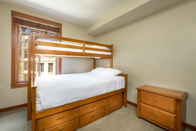 2 Bedrooms Standard Twin room with balcony