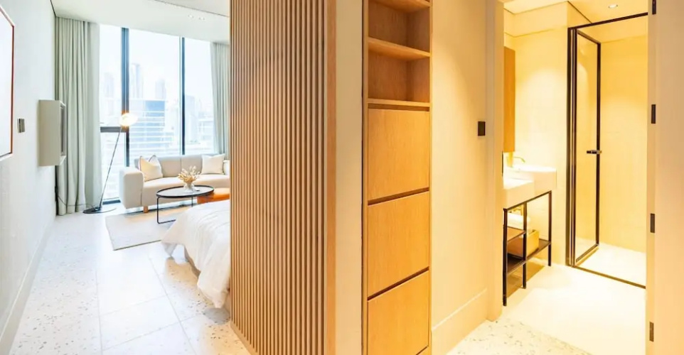 Convenient Studio w Burj Khalifa View