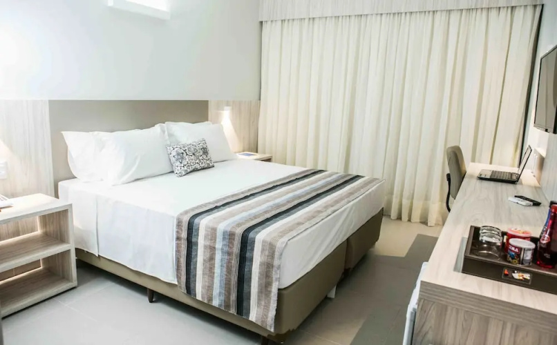 Alpha Park Hotel
