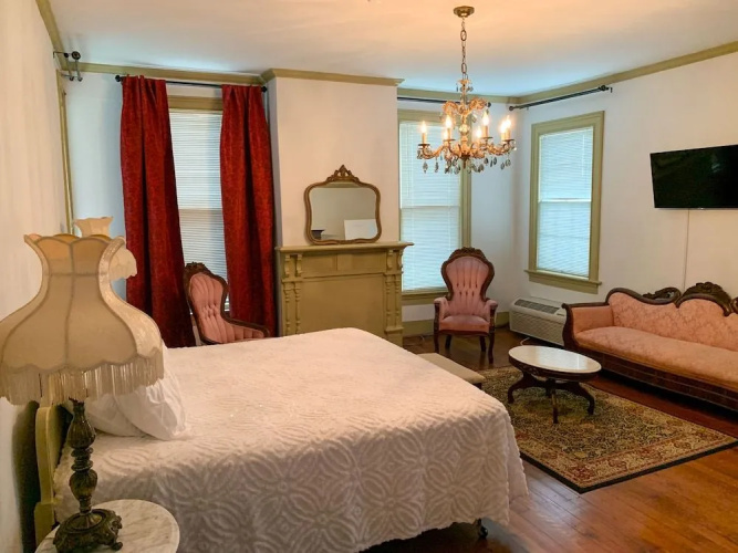 Meadows Inn Bed & Breakfast