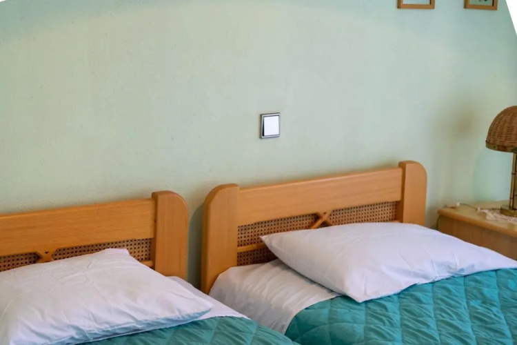All Seasons Guest House