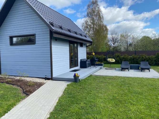 Double Cottage
