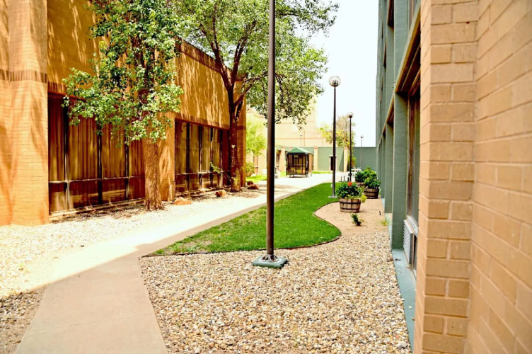 Mcm Elegante Hotel And Suites(Ex. Holiday Inn Lubbock-Hotel And Towers) photo 15