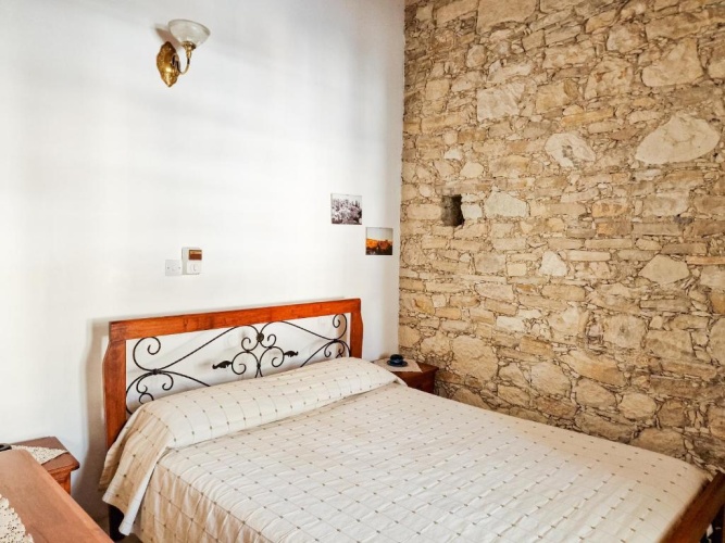 1 Bedroom Apartment with balcony and with view