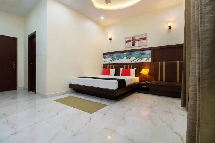 Capital O 44932 Hotel Basera