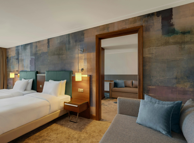 DoubleTree by Hilton Hotel Van