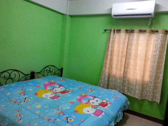 Roong-Arun Apartment