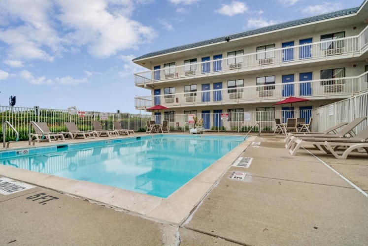 Motel 6 Chicago Nw - Rolling Meadows photo 15