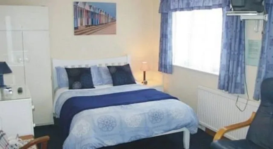 Oakwell Holidays