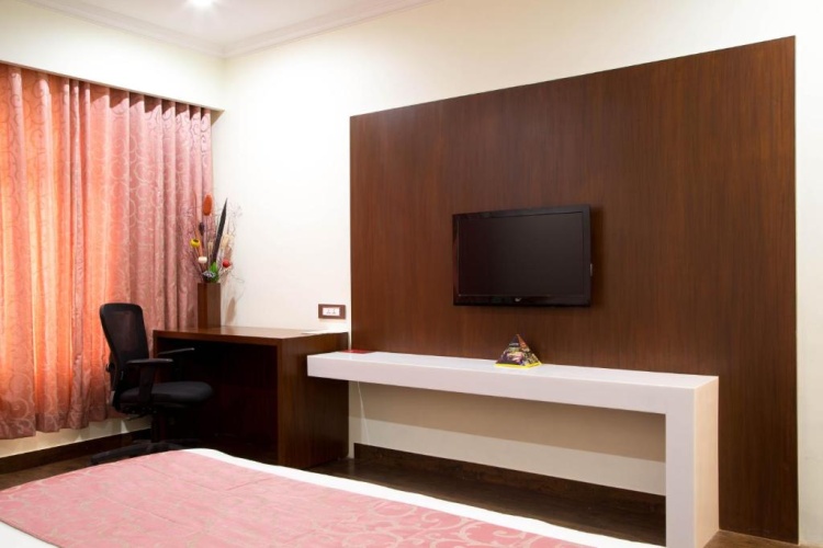 Executive Double room with balcony and with view