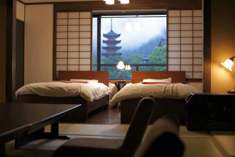 Miyajima Kinsuikan