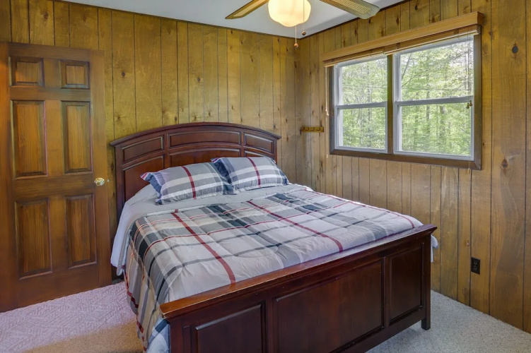 Waterfront South Haven Home w/ Beach Access!