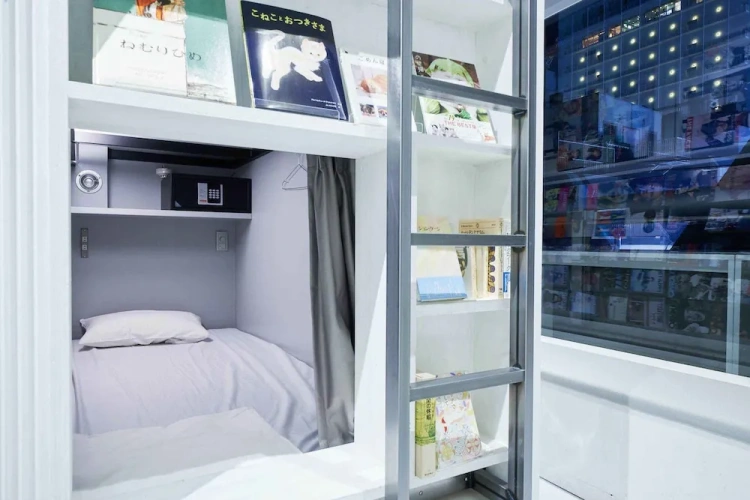 Bed in Dorm