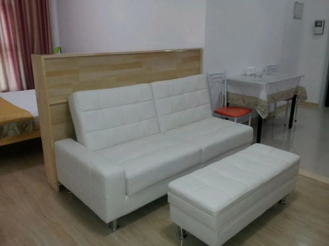 Le Jia Hotel