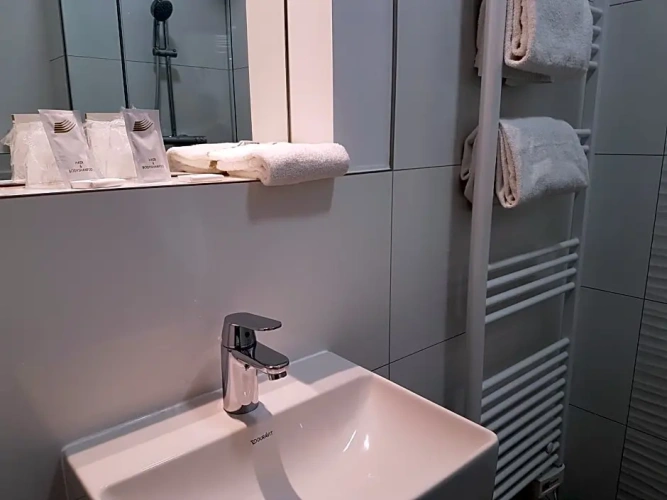 Standard Double room with street view