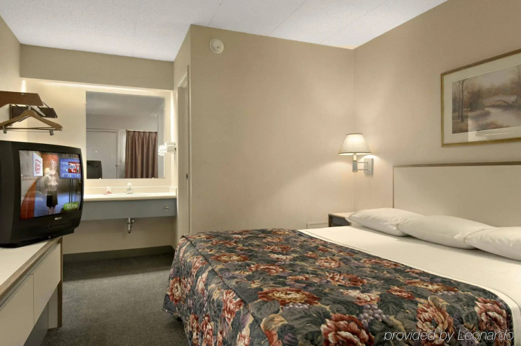 Red Roof Inn Indianapolis South
