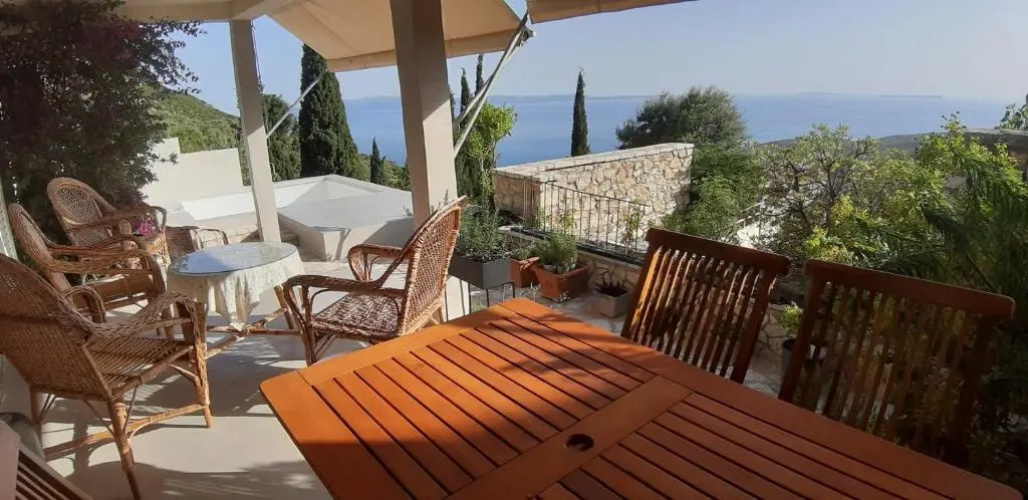 Les Villas de Qeparo
