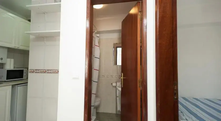 ShortStayFlat Cute Bica Apartments
